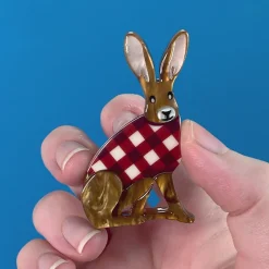 Erstwilder A Hare'S Breadth Brooch^ Brooches