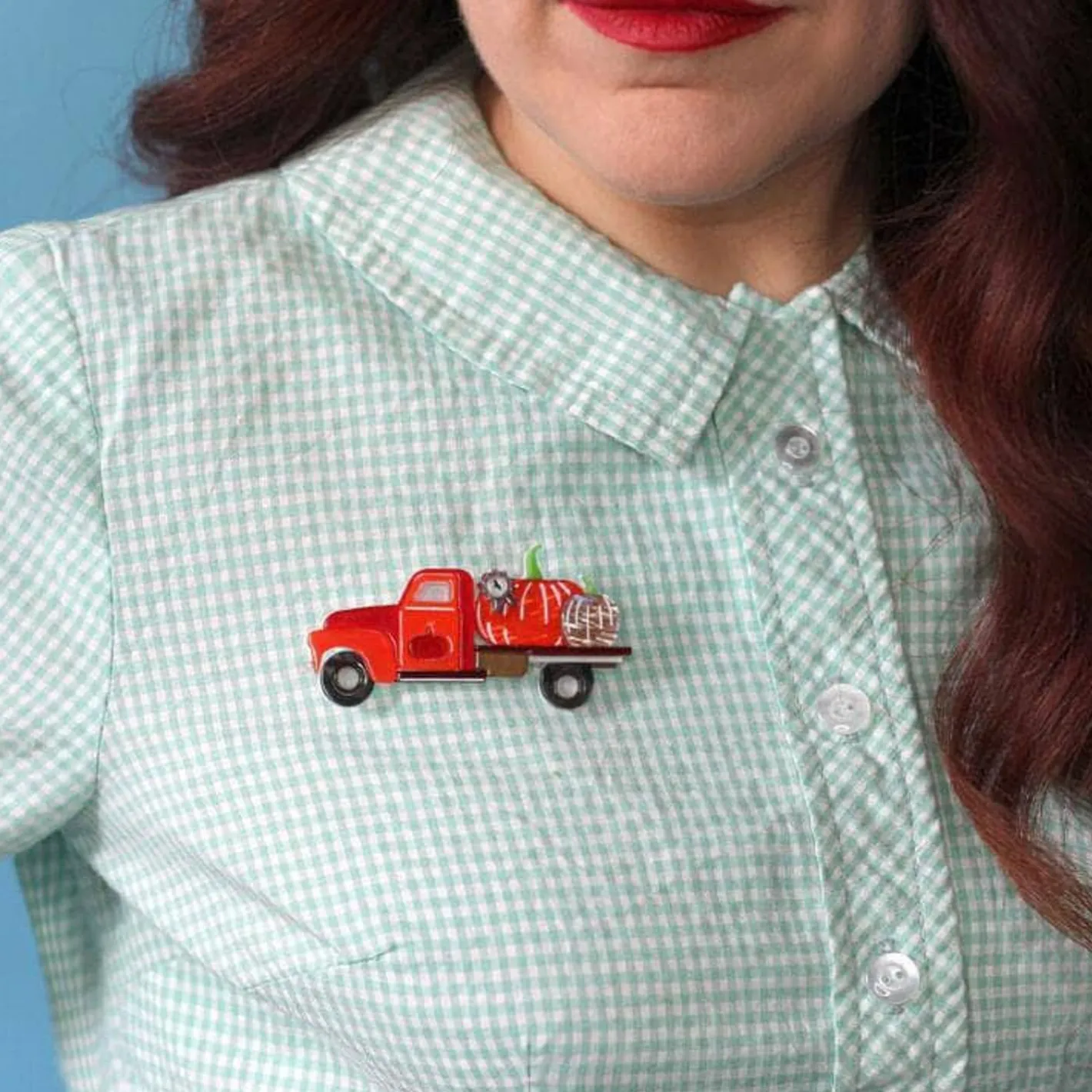 Erstwilder County Fair Chariot Brooch^ Brooches