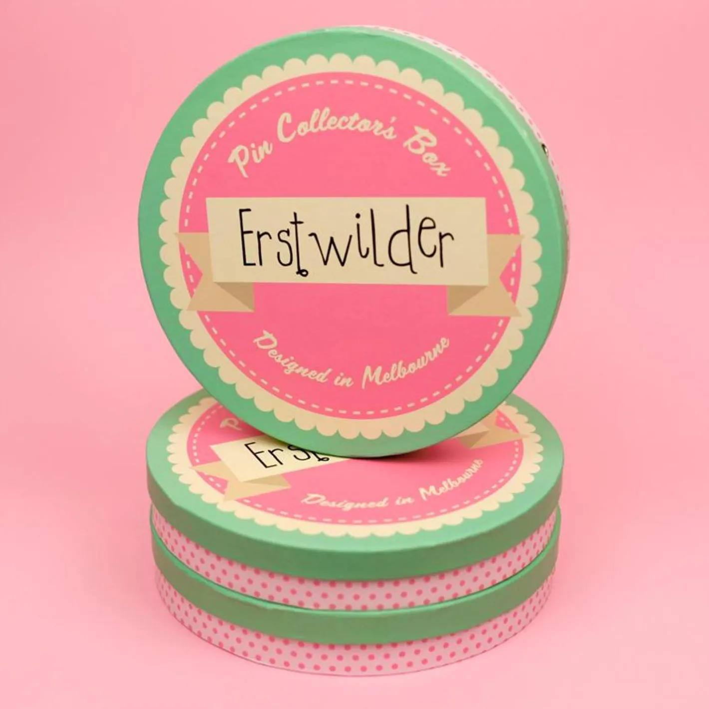 Erstwilder Enamel Pin Collectors Box (Cream)^ Components