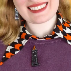 Erstwilder Familiar Shadow Brooch^ Brooches