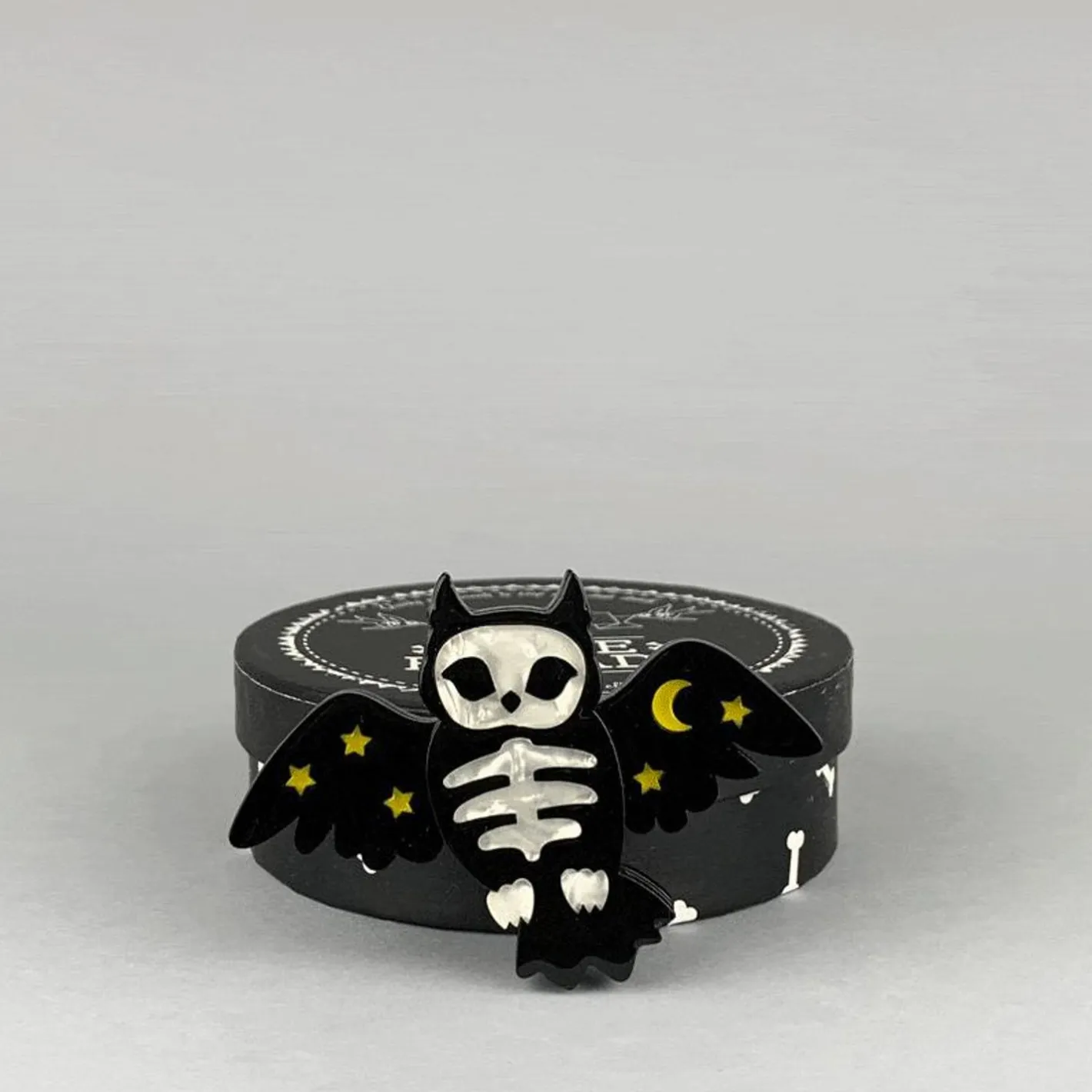 Erstwilder Hoot & Haunt Brooch^ Brooches