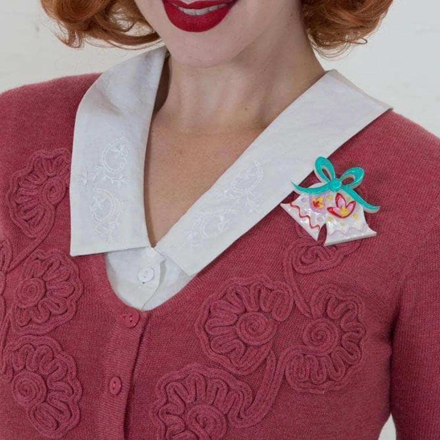 Erstwilder Mary'S Bells Brooch^ Brooches