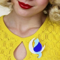 Erstwilder Minna'S Moon Cat Brooch^ Brooches