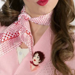 Erstwilder Rizzo'S Rules Brooch^ Brooches