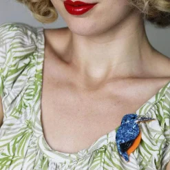 Erstwilder Royal Reeler Kingfisher Brooch^ Brooches