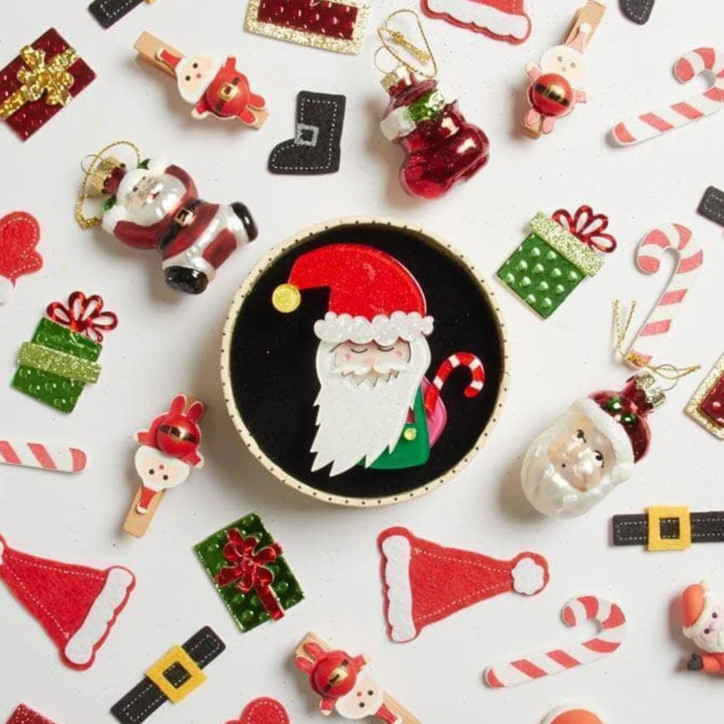 Erstwilder Saint Nick Brooch^ Brooches