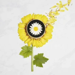 Erstwilder She Loves Me Daisy Brooch^ Brooches