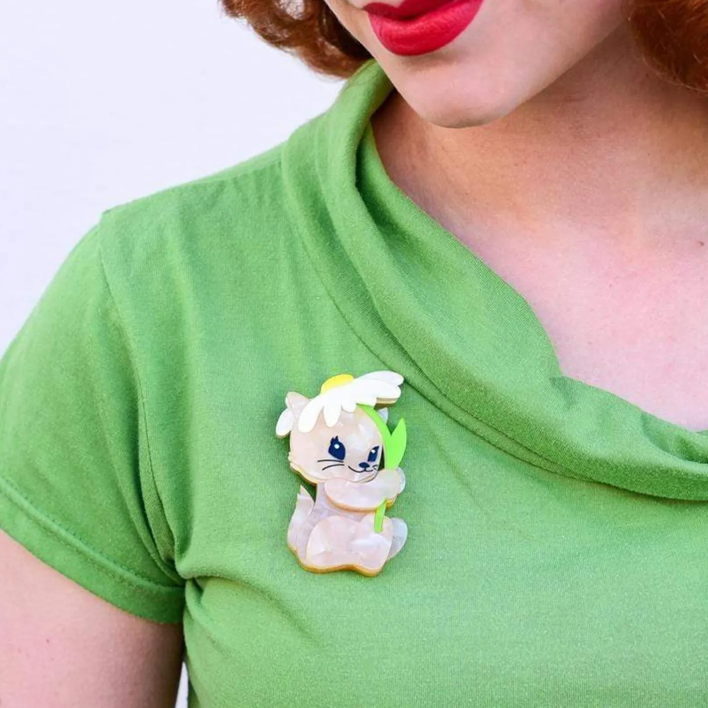 Erstwilder Spring Kitten Brooch^ Brooches