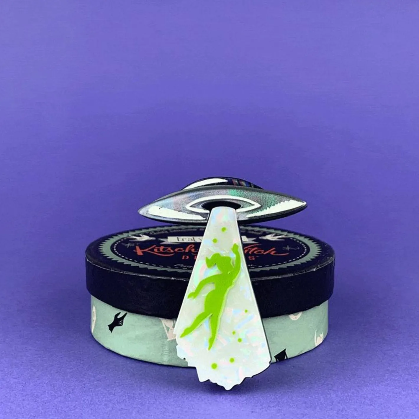 Erstwilder The Truth Is Out There Brooch^ Brooches