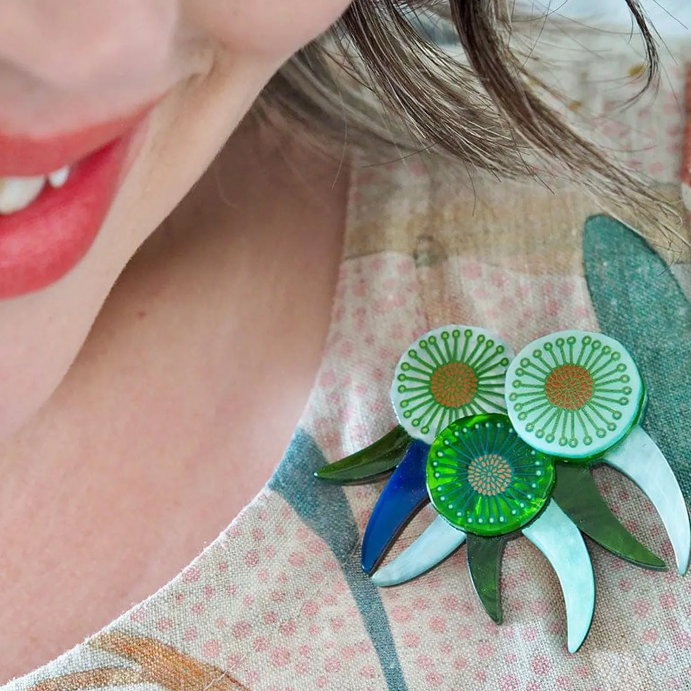 Erstwilder Verdant Green Gum Brooch^ Brooches