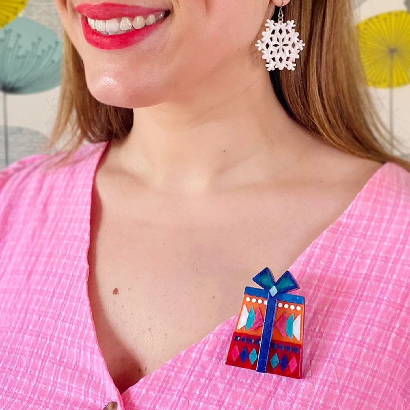 Erstwilder Yuletide Treasure Brooch^ Brooches